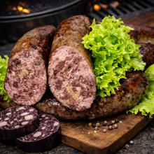 Lade das Bild in den Galerie-Viewer, Original Thüringer Rostbratwurst mit hausgemachter Blutwurst - frisch gegrillt. Unsere Schwarzroster